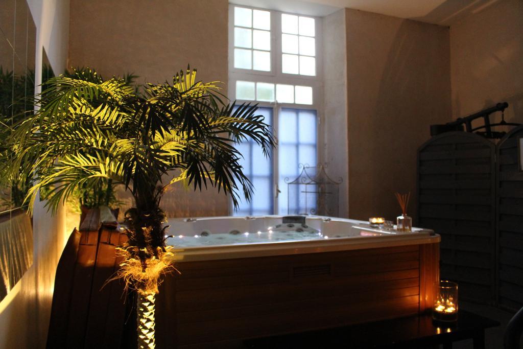 Manoir De La Baronnie Panzió Saint-Malo Kültér fotó